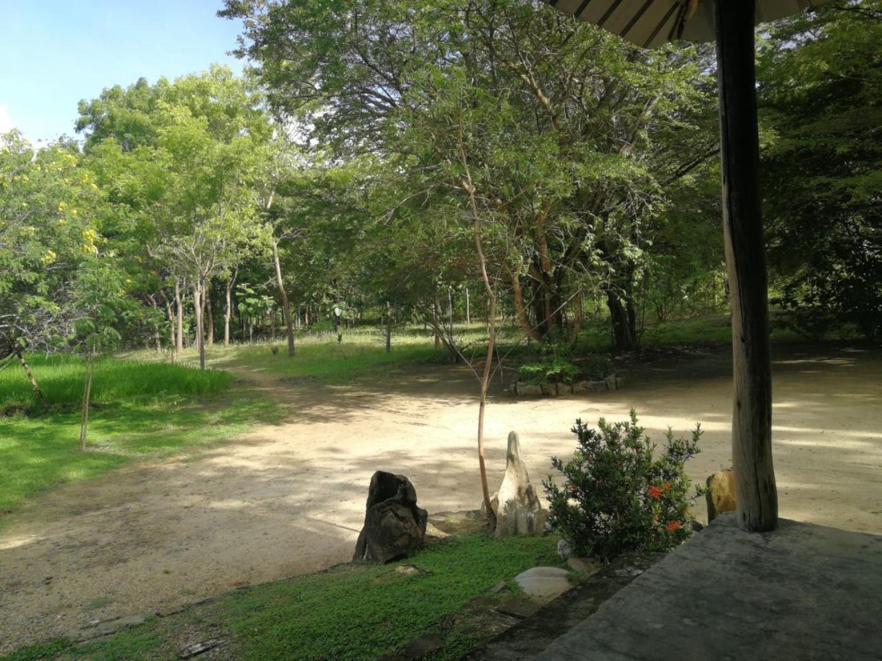 Sahana Retreat Buttala Buitenkant foto